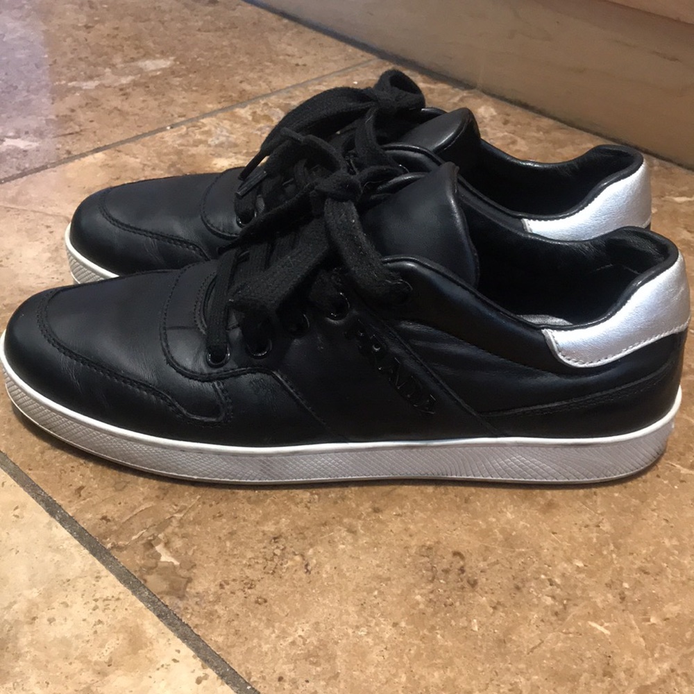 Prada sneakers - Picture 2 of 7